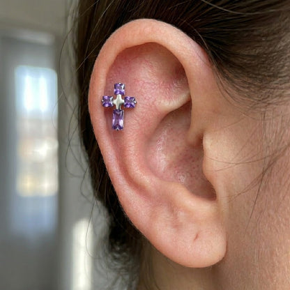 Strieborný Labret 'Purple Cross'