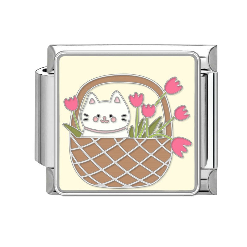 Prívesok Mačička v košíku s tulipánmi