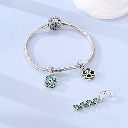 Štvorlístok šťastia so zelenými srdiečkami