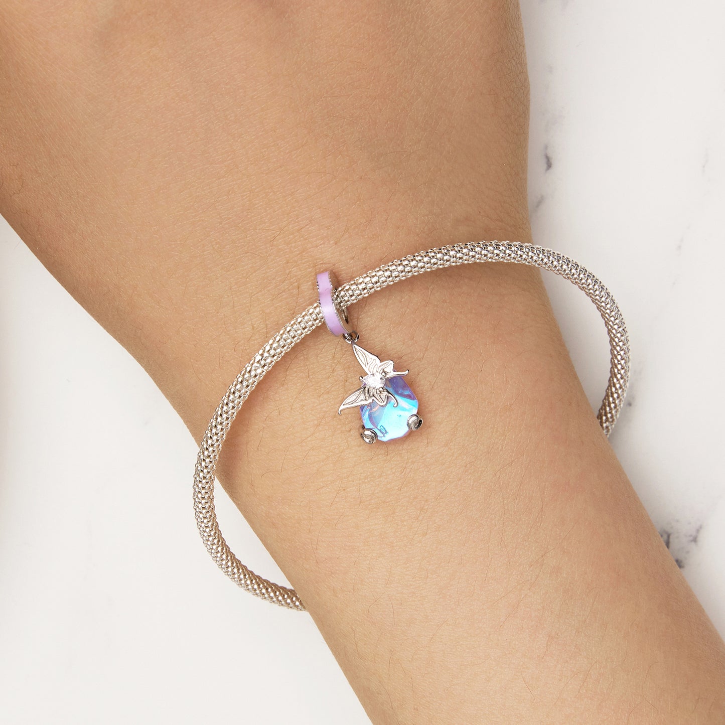 korálka Krištáľová lunárna babočka