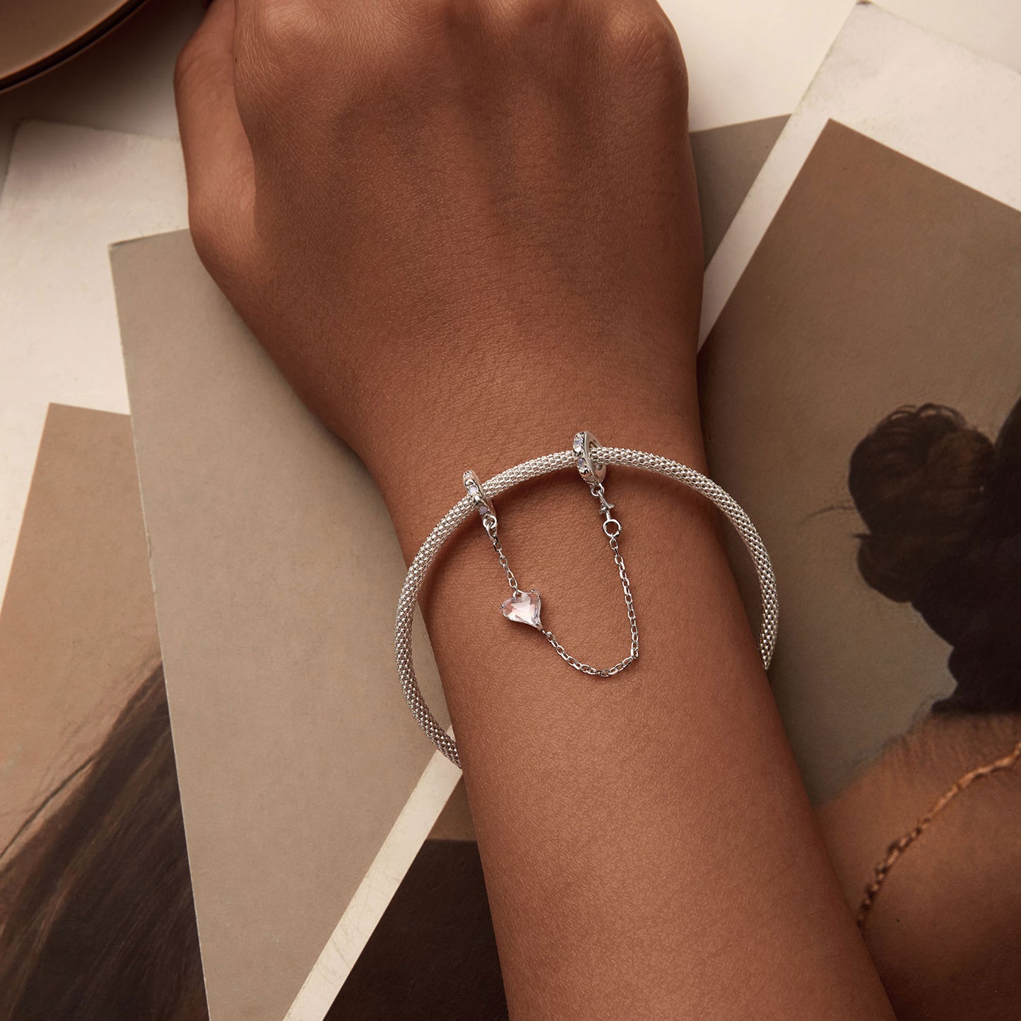 Bezpečnostná retiazka Ružové srdce